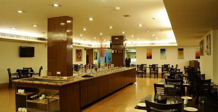 Taurus Sarovar Portico Nuova Delhi Esterno foto